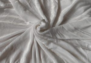 Mikroplyšová plachta 90 x 200 cm – biela